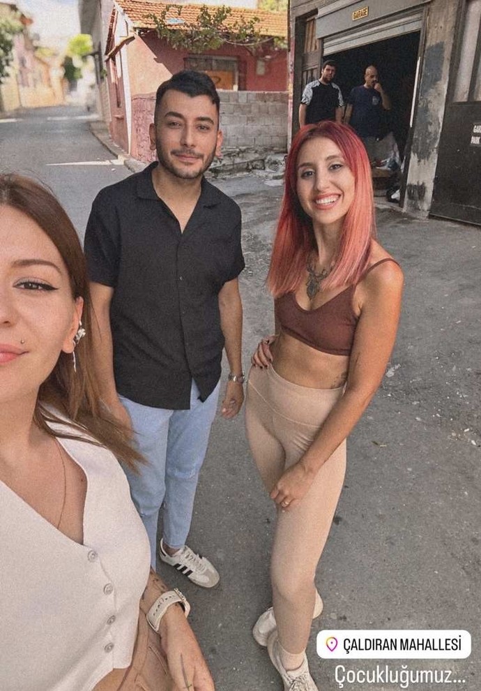 Pazar günü kimler napıyor?