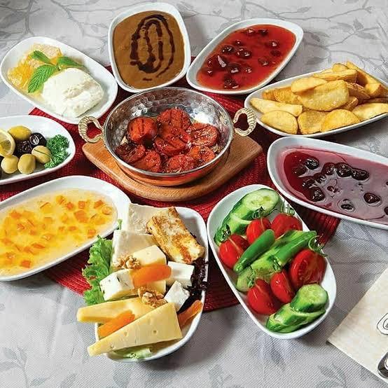 Gün içindeki en sevdiğiniz öğün hangisi?