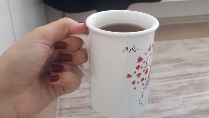 Sadece kendinize çay demler misiniz?