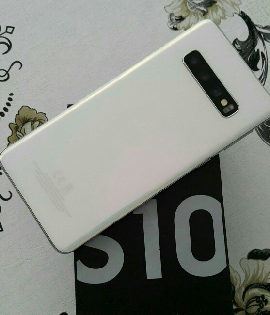 Çok sevdiğiniz Telefonunuz bozulsa tamiri mümkün değil aynısından mı alırsınız yoksa yeni başka cihaz mı?