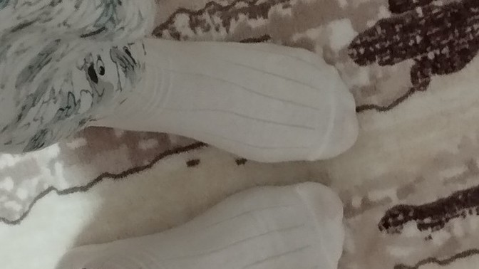 Kısa boğazlı çoraplar mı yoksa bilek üstü uzun çoraplar mı?