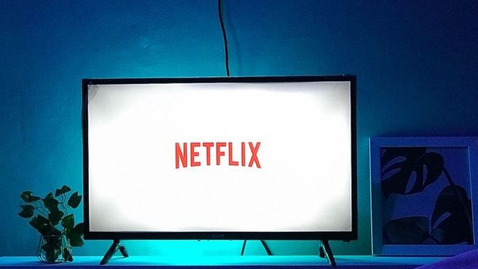 Dizi/film önerebilir misiniz?