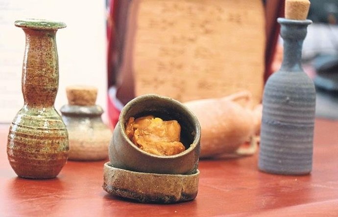 4 bin 500 yıllık parfüm yeniden üretilmeye çıkmış. Sizde sırf kokusunu merak ettiğiniz için alır mıydınız?