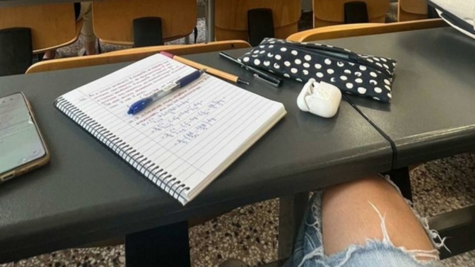 Üniversite de Derslerde başarılı olmak için ilk yıl hangi taktikleri uygulamalı?