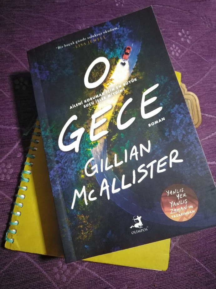 Ders aralarında okumalık roman önerebilir misiniz?