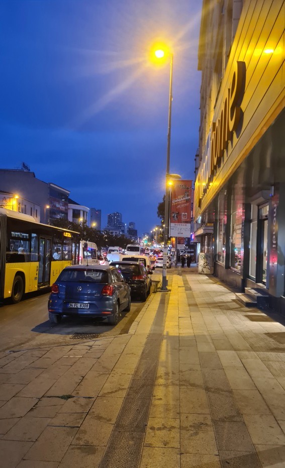 İstanbul da yaşamak çok stresli değil mi?