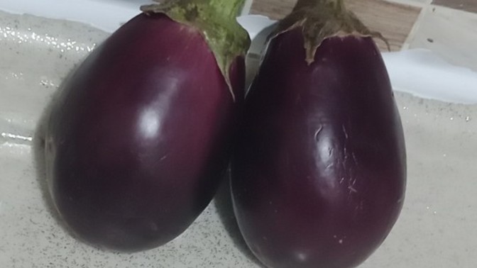 Bu iki aşık patlıcanı birbirinden ayırmalı mıyım sizce?