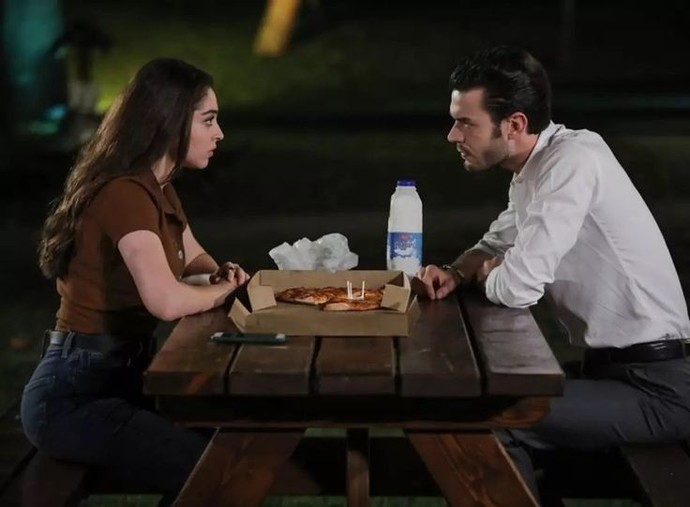 Sevgilinizin ağzından bir şey yiyip içebilir misiniz?