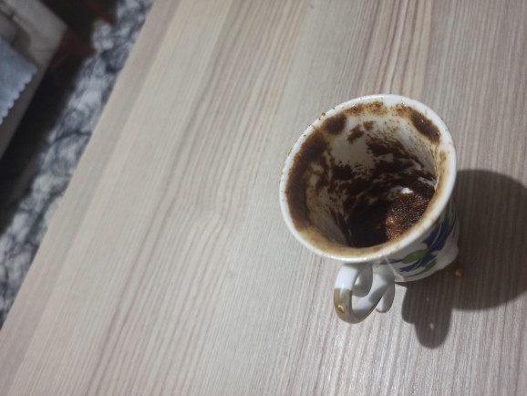 Kahve falı bakmayı bilen var mı arkadaşlar?