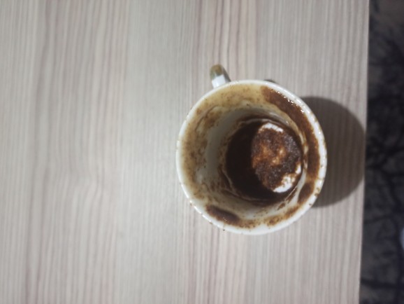 Kahve falı bakmayı bilen var mı arkadaşlar?