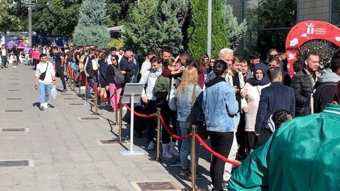 Iphone 16 alacak mısınız?