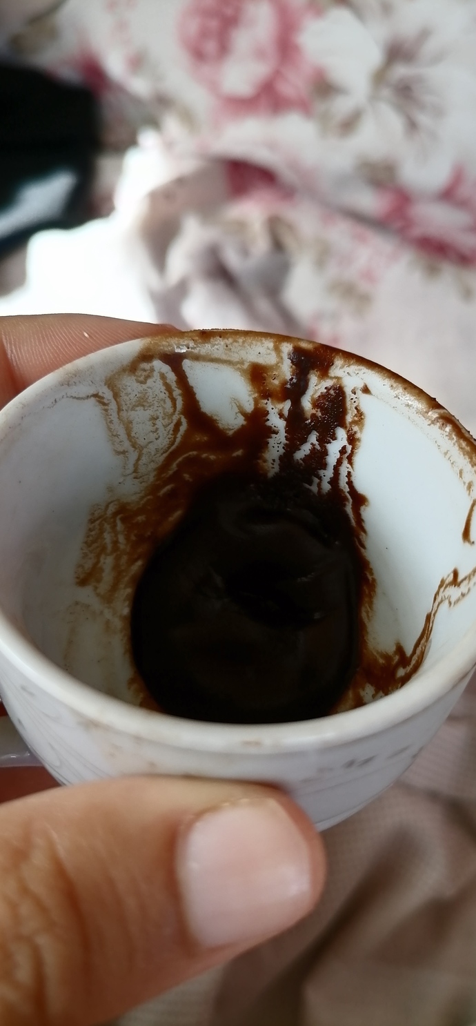 Kahve falıma bakar mısınız?