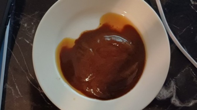 Kahve tabağında telvenin birikmesi?