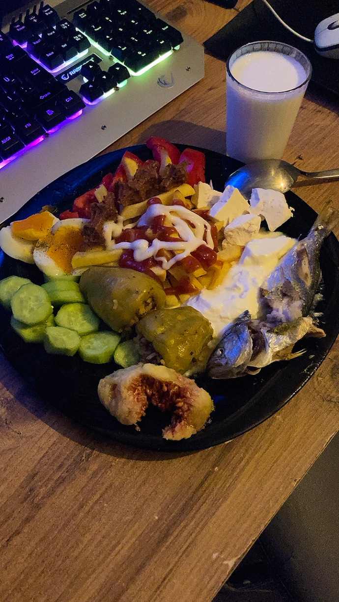 Akşam yemeğime kimler eşlik etmek ister 🤔😋?