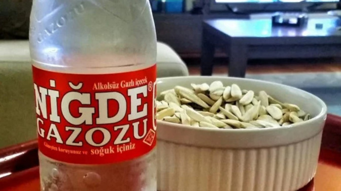 Size Niğde gazozu Versem İçermisiniz?