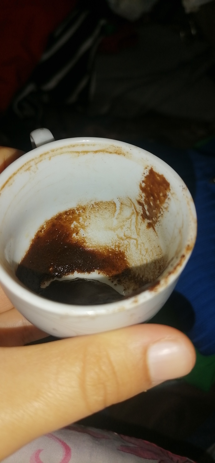 Kahve falıma bakar mısın?