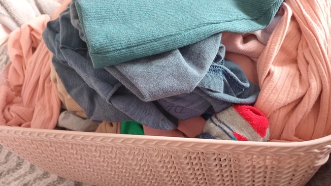 Çamaşır katlama makinesi icat edilir mi be?