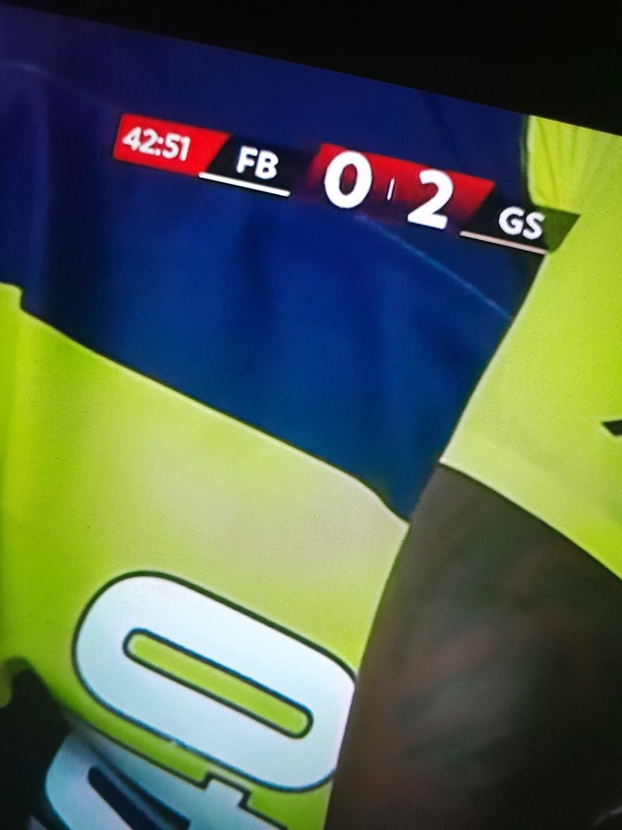 Skor tahminim 2-1'di şu an 2-0 bakalım ne olacak?