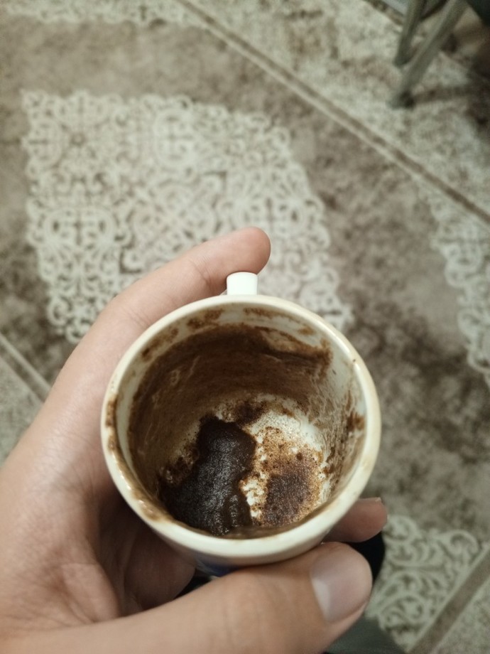 Kahve Falından Anlayanlar Varmıdır?