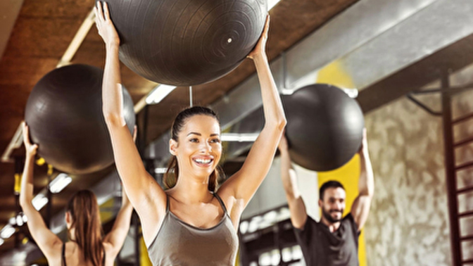 Pilates topunuz var mı, kullanıyor musunuz, ne renk?