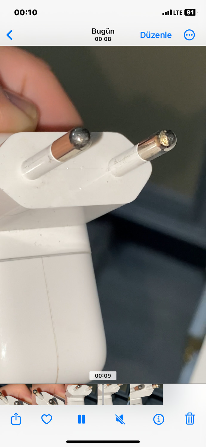 Macbook adaptörü yanık?