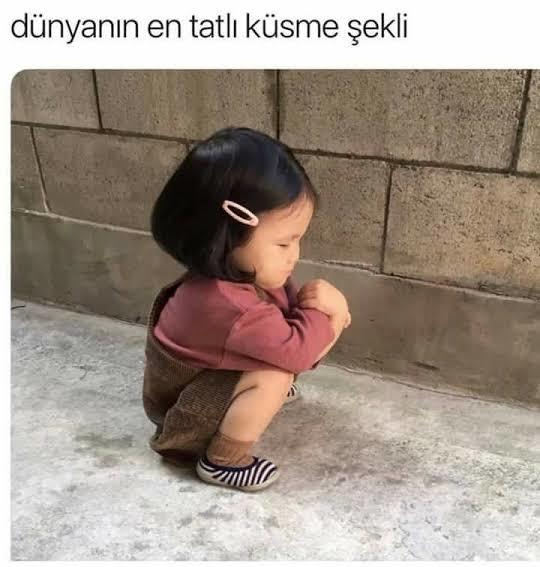 “Kız gibi” hemen küser misiniz?