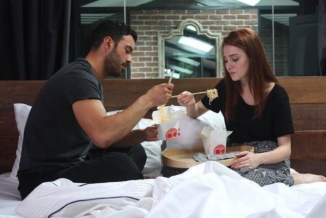 Sanalda tanıştığın biriyle ciddi ilişki düşünür müsün?