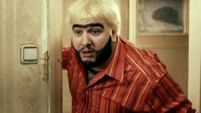 Saçlarımı sarıya boyatsam korkunç kokanalara döner miyim?