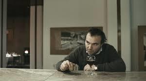 Filmin en heyecanlı yerinde sevgiliniz filmi durdursa tepkiniz ne olurdu?