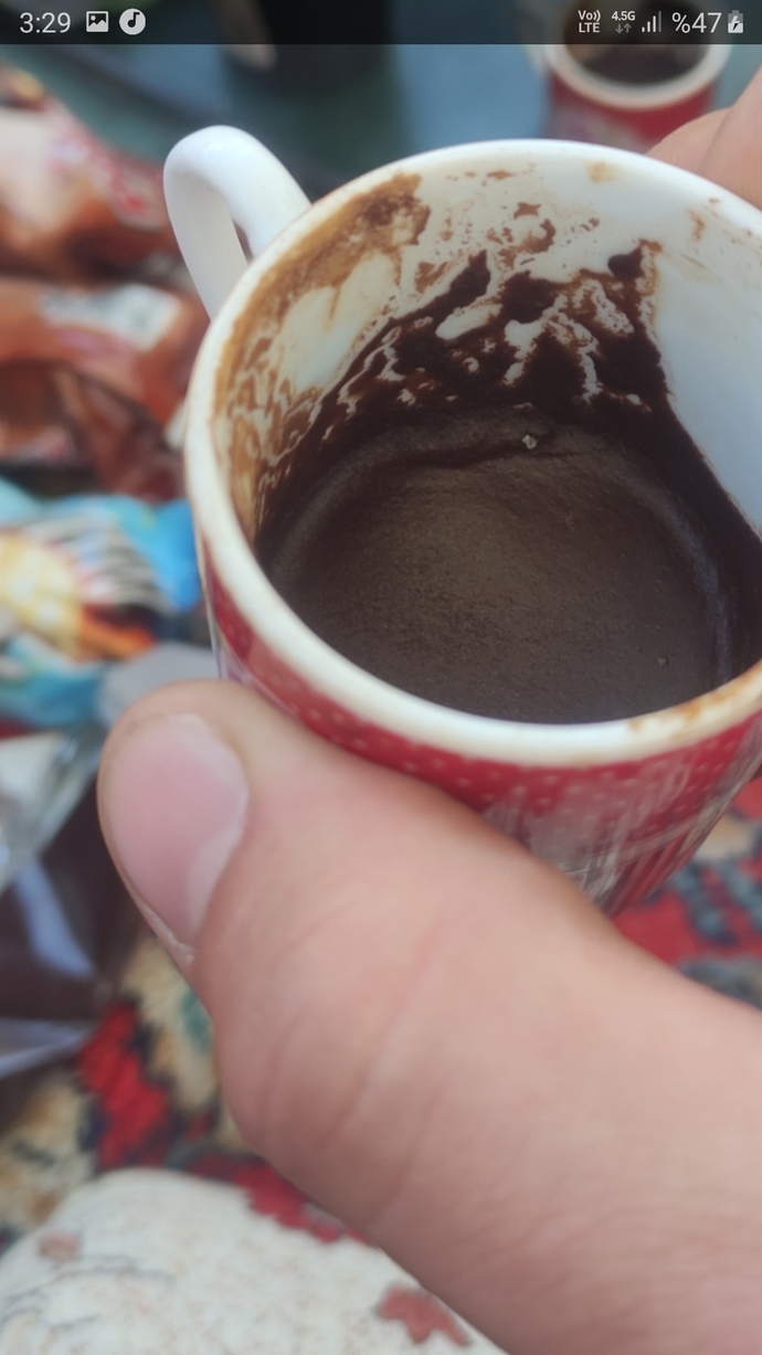 FFal bakmayı bilen var mı?
