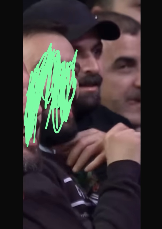 Bu adamı bi programda görüp hoşladnım, bu tip birini hangi semtlerde bulrum esenler falan mı😀 ?