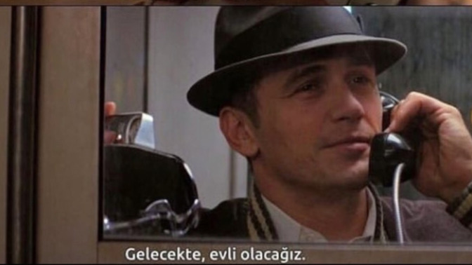 İlişkiniz olunca bu şarkı bizim şarkımız olsun diye sevgilinizi darlar mısınız?