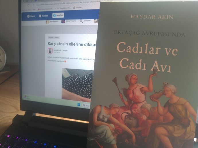 Karşı cinsin ellerine dikkat eder misiniz?