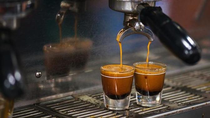 Espresso makinesiyle sabah kahveleri sizce de daha keyifli hale geldi mi?