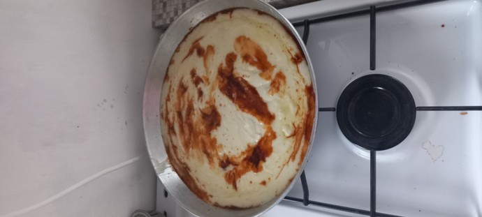 Kazandibinin böyle görünmesi normal mi?