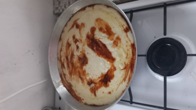 Kazandibinin böyle görünmesi normal mi?