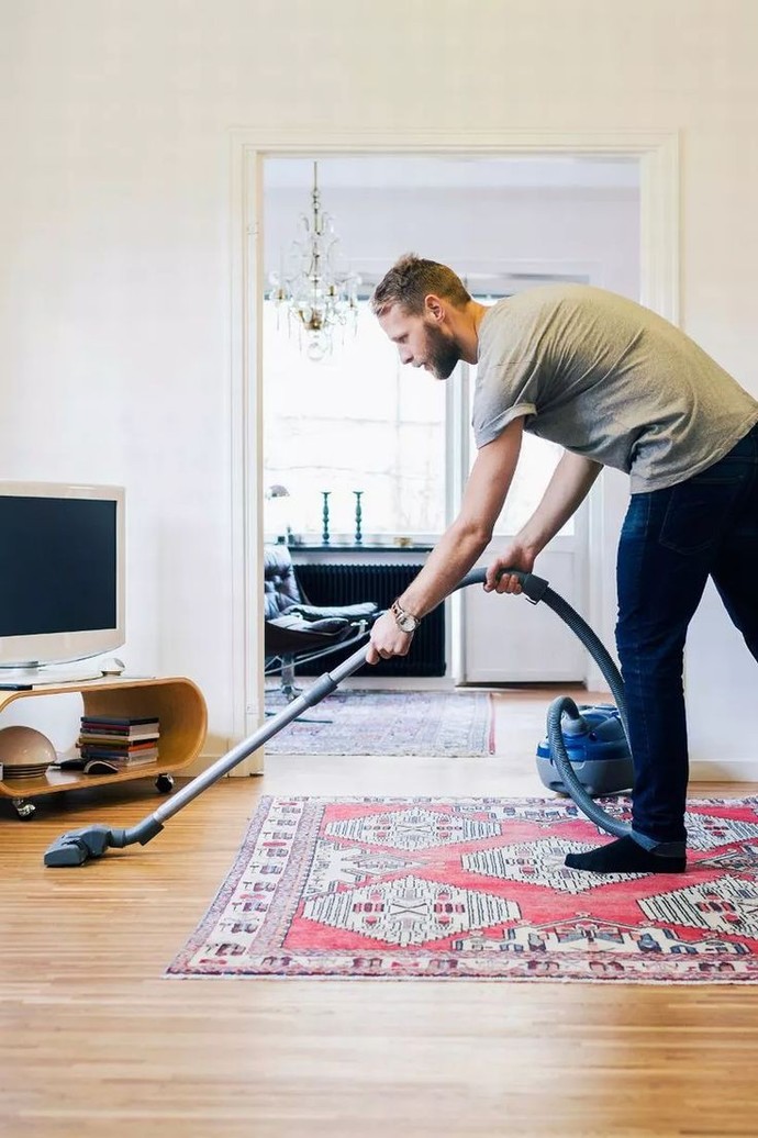Avrupalı erkekler ev temizliğine daha mı düşkün?