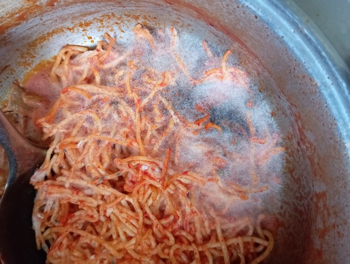 Bu spagettiyi yiyebilir miyim?