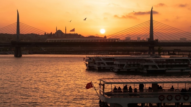 Ülke genelinde cuma ve hafta sonu, hava sıcaklıklarının yaz değerlerine çıkması bekleniyor. Sizce bu sene yaz bitmek bitmeyecek gibi mi?
