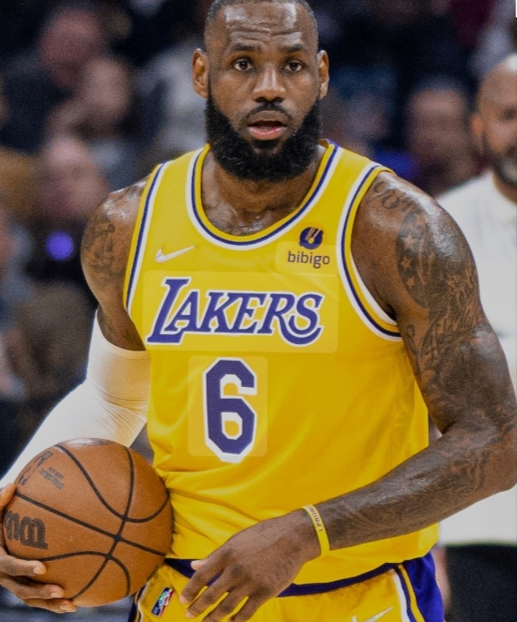 LeBron James ve oğlu Bronny James NBADE aynı anda maça çıktıklarında izler misiniz?