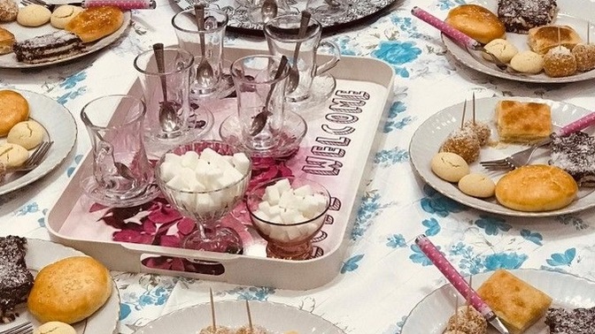 Evde misafir ağırlamayı sever misin? Ne sıklıkla misafir kabul edersin?