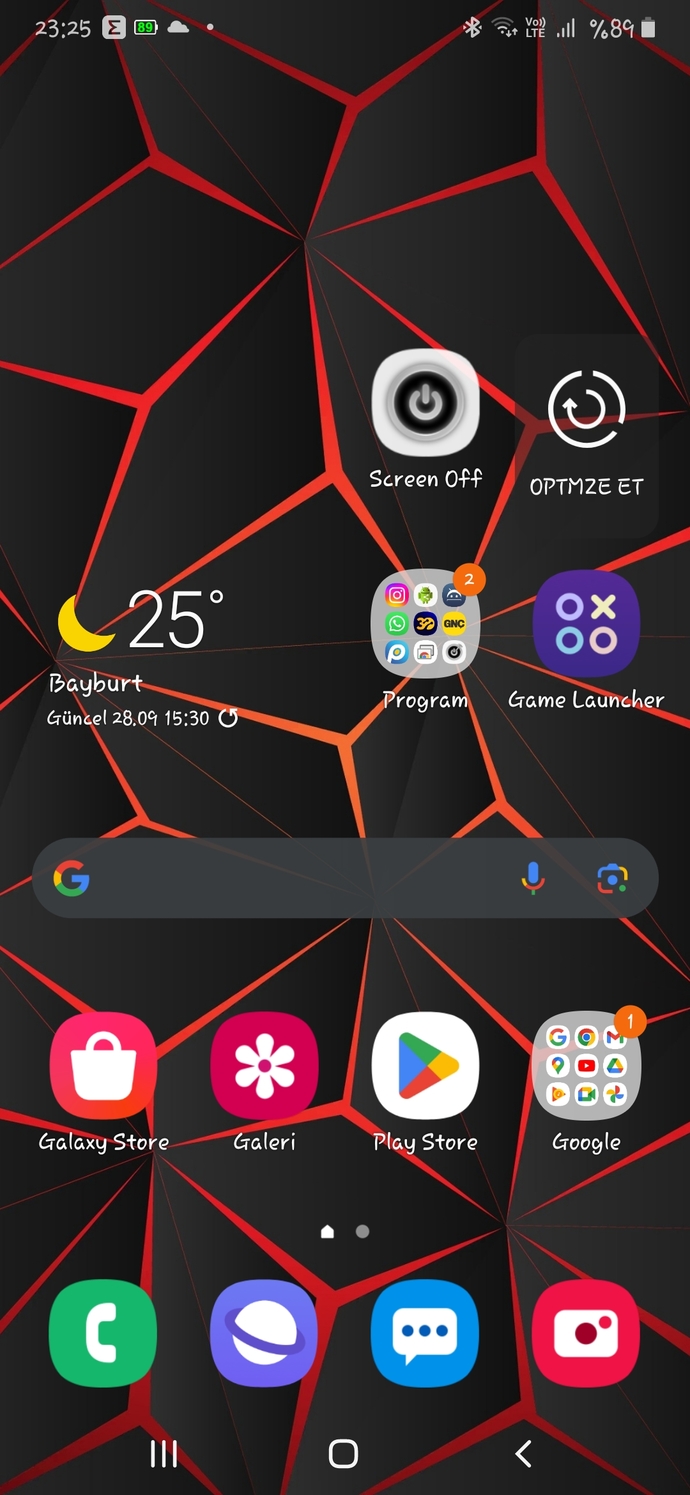 Telefon duvar kağıdınızda hangi resim/fotoğraf var?