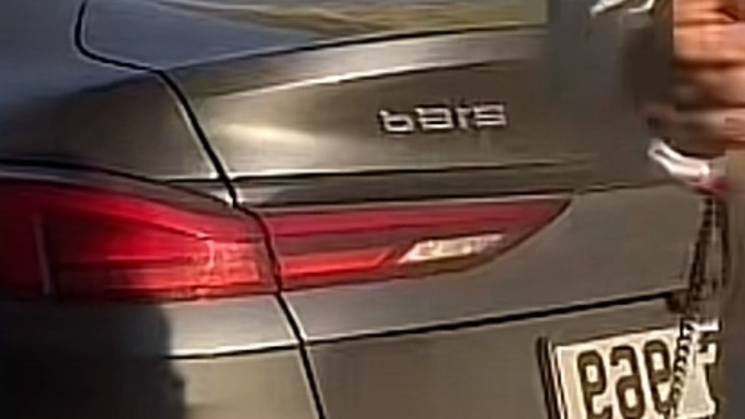 Bu arabanin markası ne?