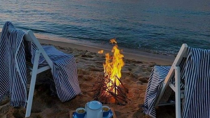 Bir tatil gününün çoğunu evde geçirmeyi mi yoksa dışarda geçirmeyi mi seversiniz?