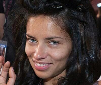 Adriana lima estetik olmadan öncede güzel buluyor muydunuz?