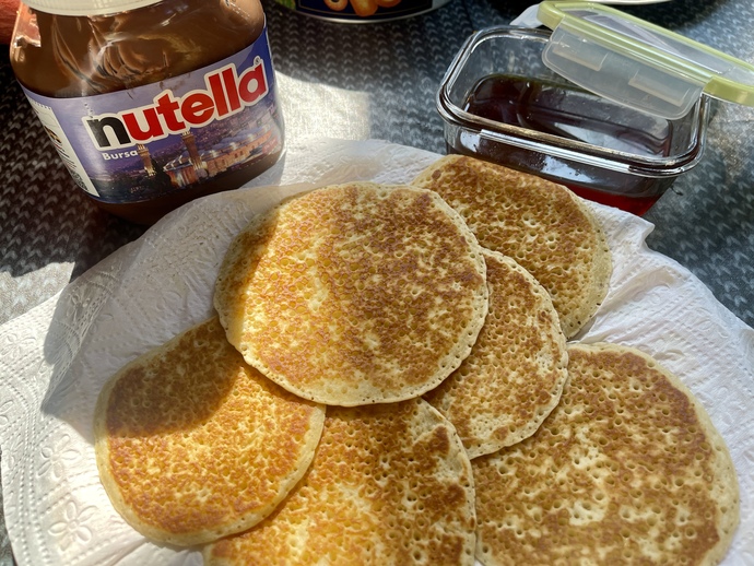 Pankeke nutella mı yoksa bal 🍯 mı? Belki de daha faklı bir şey?