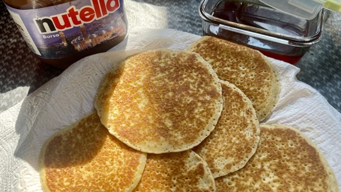 Pankeke nutella mı yoksa bal 🍯 mı? Belki de daha faklı bir şey?