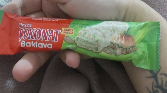 Baklavalı çikolata yediniz mi hiç?