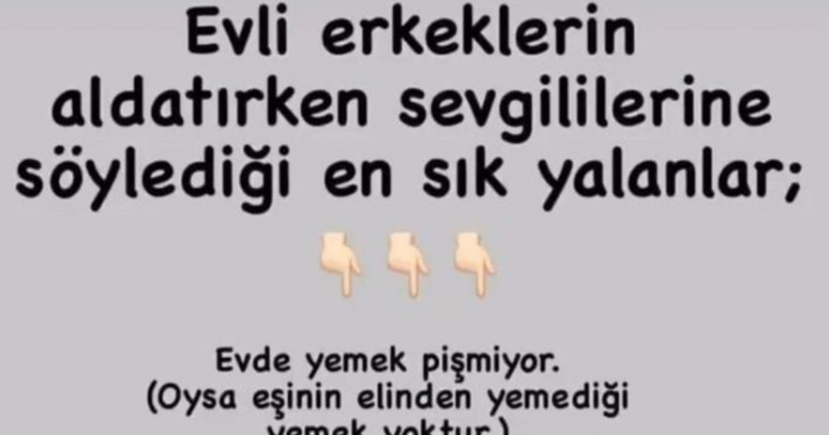 Orqadan yalangoch erkaklar