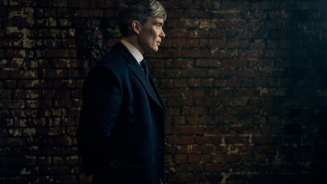 Peaky Blinders filmi için çekimler resmi olarak başlamış. İzlediğiniz bir dizi mi?